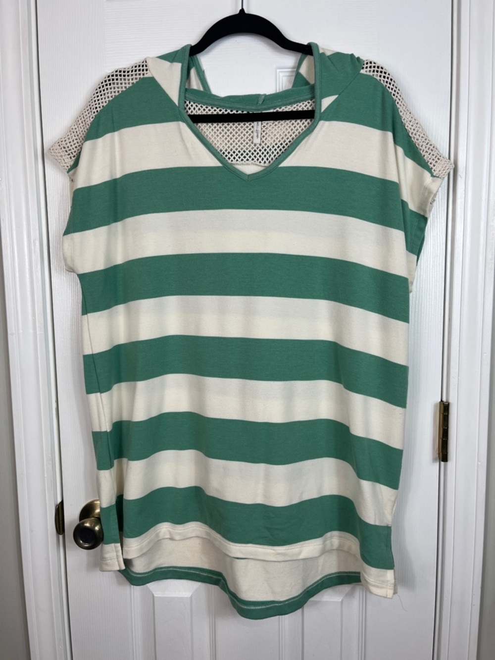 Live-Well green and white striped hooded swim cover up. XL.